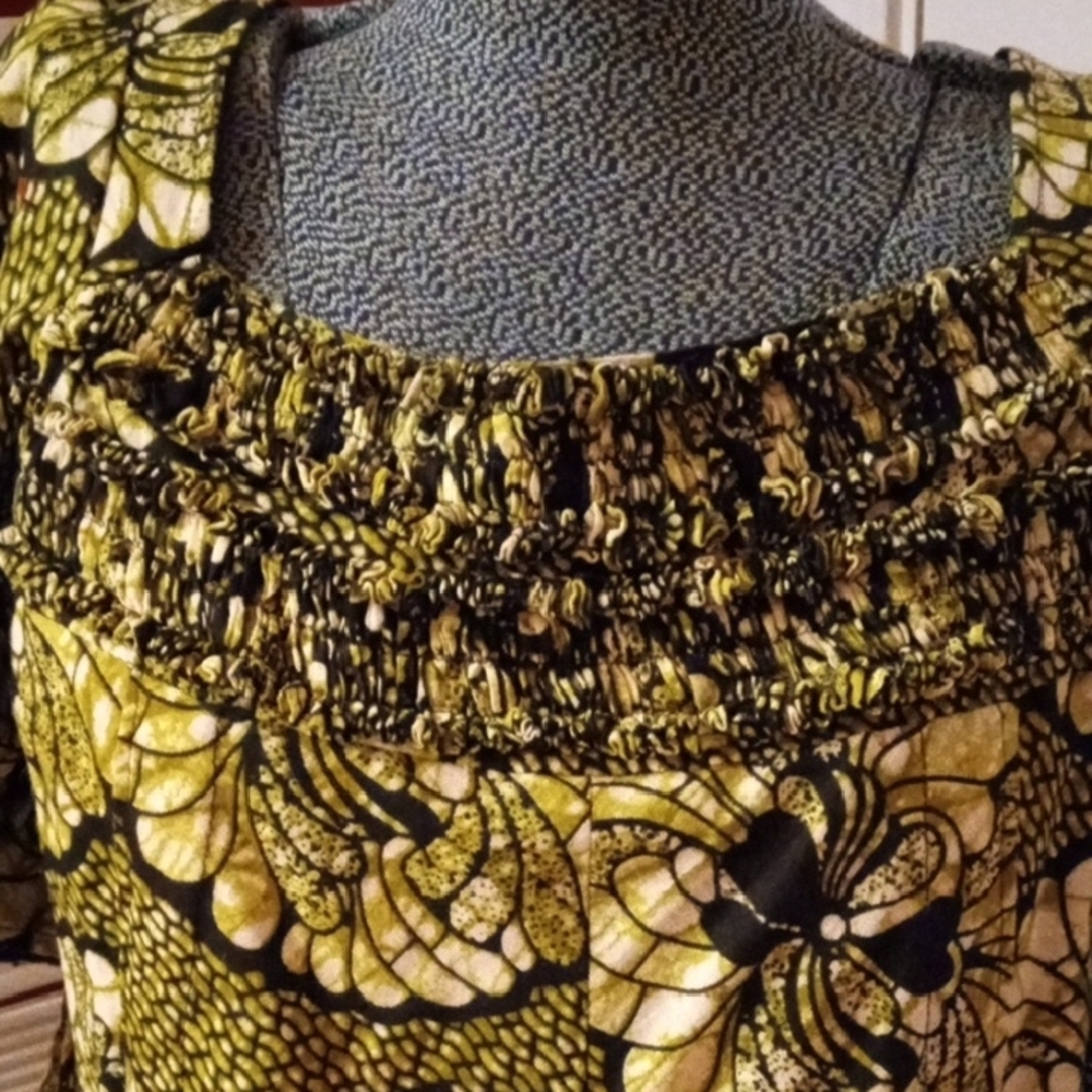 🇺🇸 Sale! 30% Off 3 Items Floral Women's Blouse in Green and Black